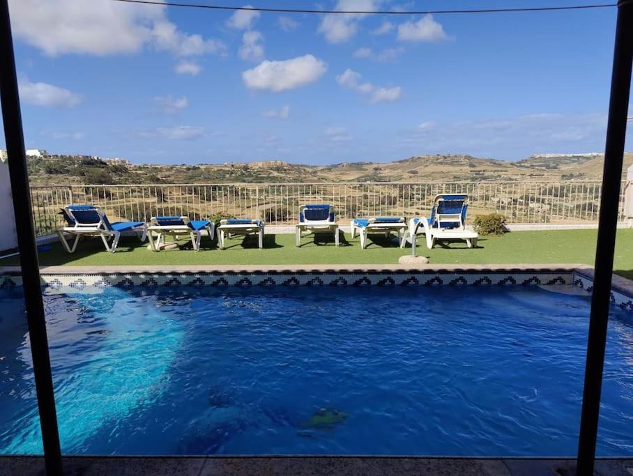 Modern - Valley View Pool Xagħra